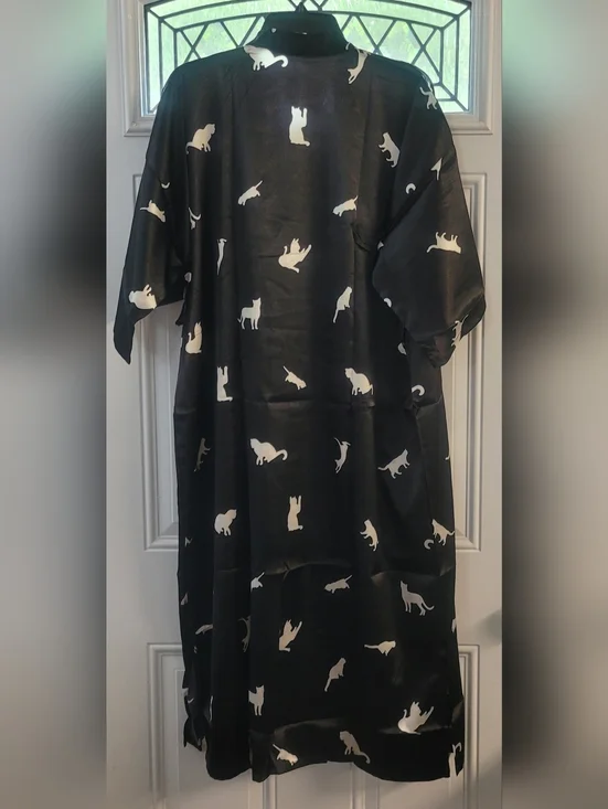 Source Unknown Black Satin Cat Print Kimono Robe - Picture 2 of 5